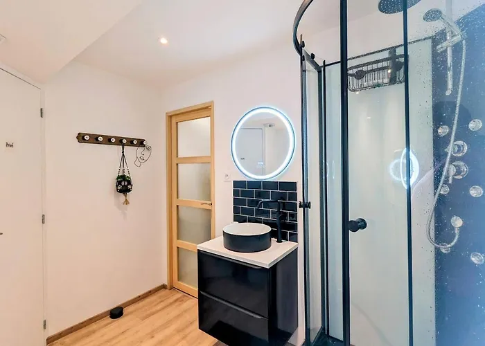 Appartement A Deux Pas Et Falaises